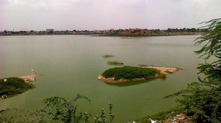 https://mdw-travel-data-us-east-1.s3.amazonaws.com/img/country/India/Chandola-Lake/img_01.jpg