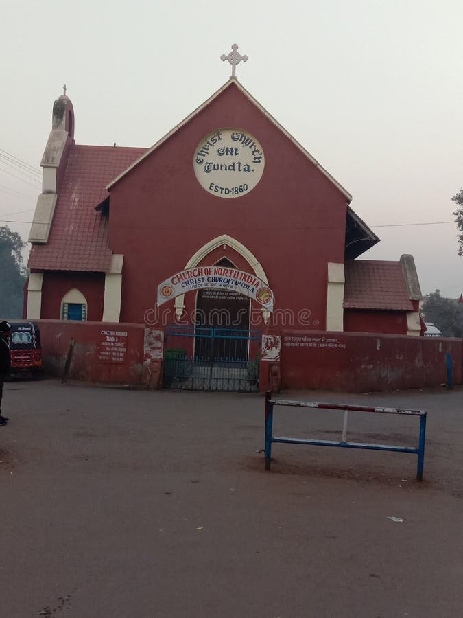 https://mdw-travel-data-us-east-1.s3.amazonaws.com/img/country/India/Christ-Church/img_03.jpg