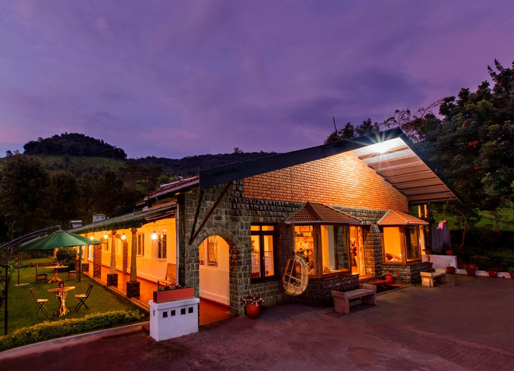 https://mdw-travel-data-us-east-1.s3.amazonaws.com/img/country/India/Coonoor-Tea-Estate/img_03.jpg