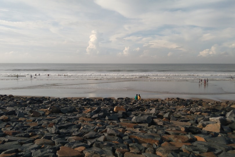 https://mdw-travel-data-us-east-1.s3.amazonaws.com/img/country/India/Digha-Beach/img_03.jpg