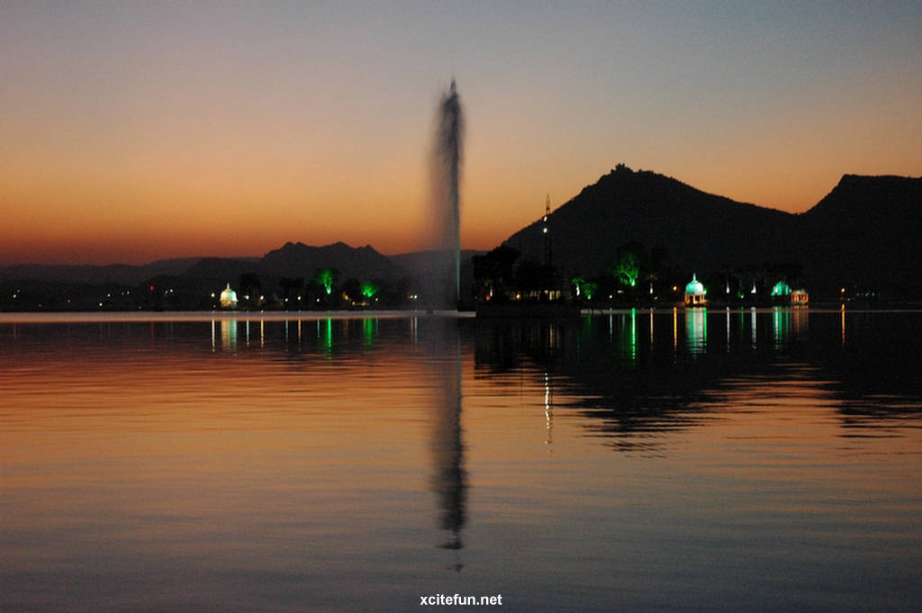 https://mdw-travel-data-us-east-1.s3.amazonaws.com/img/country/India/Fateh-Sagar-Lake/img_03.jpg