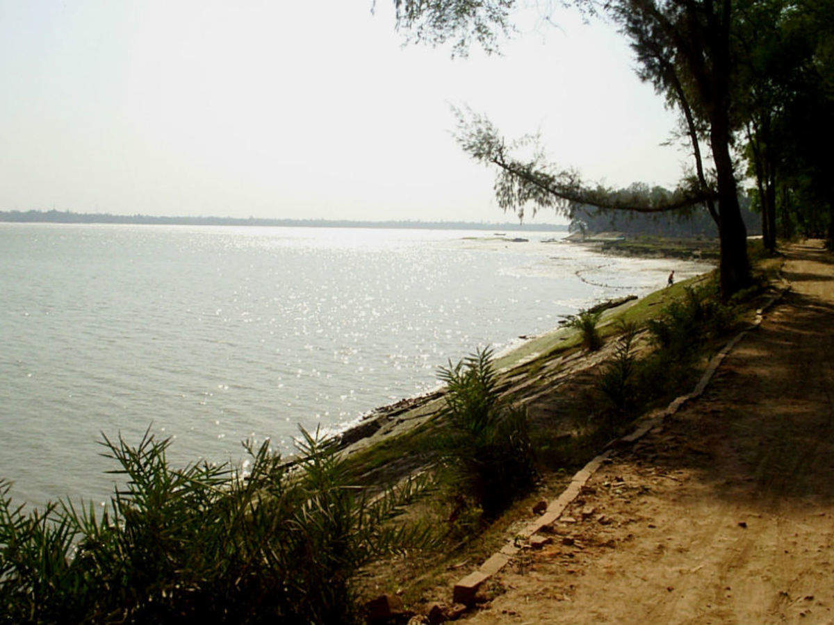 https://mdw-travel-data-us-east-1.s3.amazonaws.com/img/country/India/Gadiara/img_00.jpg