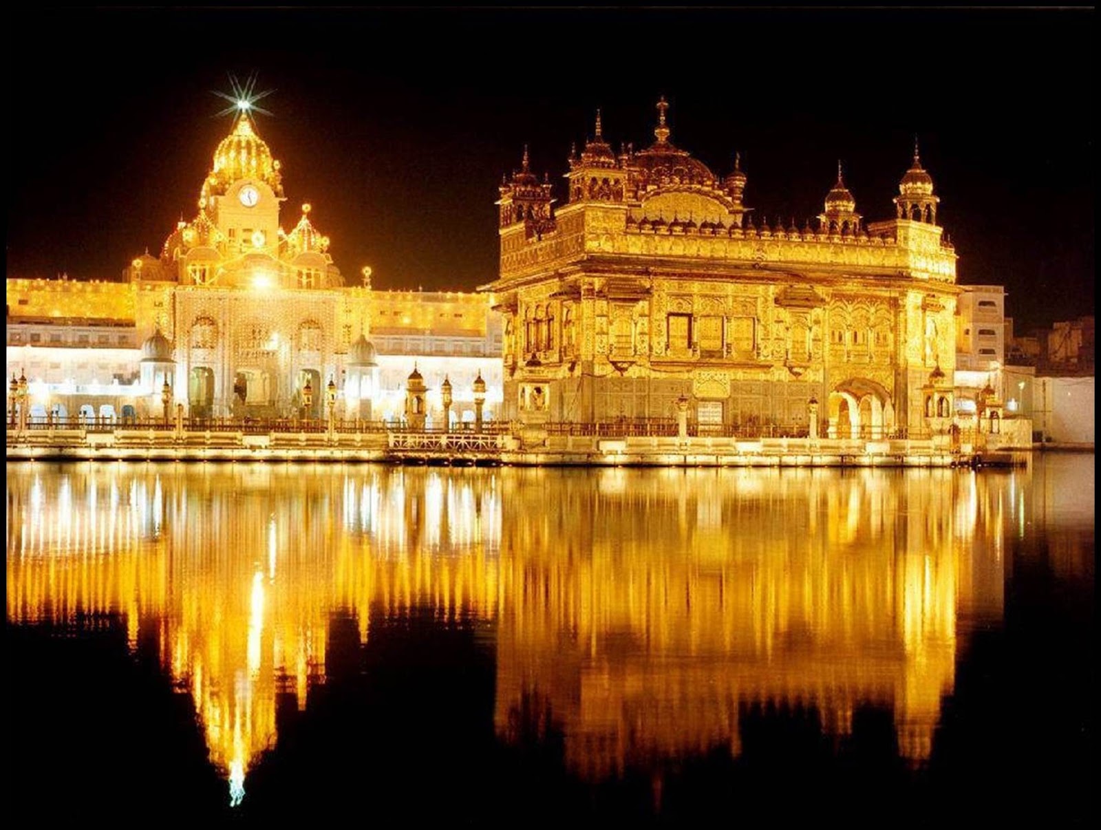 https://mdw-travel-data-us-east-1.s3.amazonaws.com/img/country/India/Golden-Temple/img_02.jpg