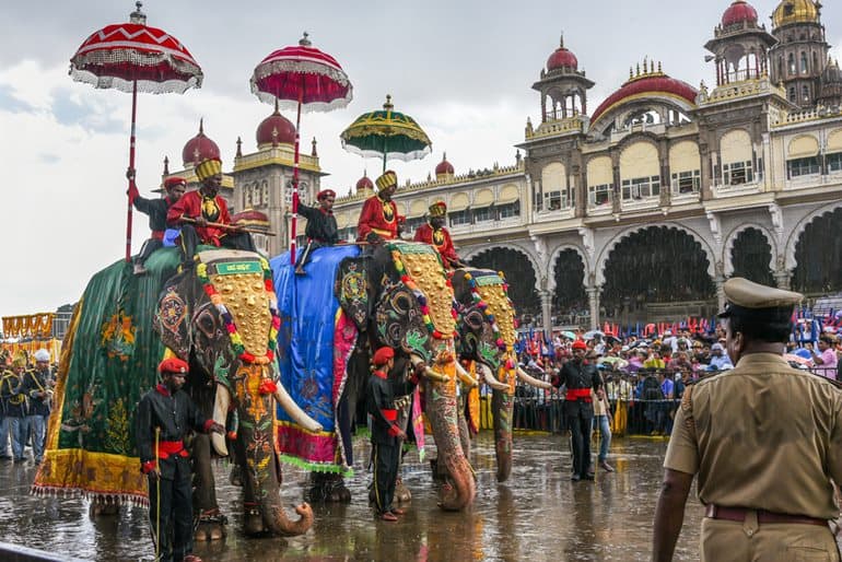 https://mdw-travel-data-us-east-1.s3.amazonaws.com/img/country/India/Happy-Mornings-Mysore/img_00.jpg