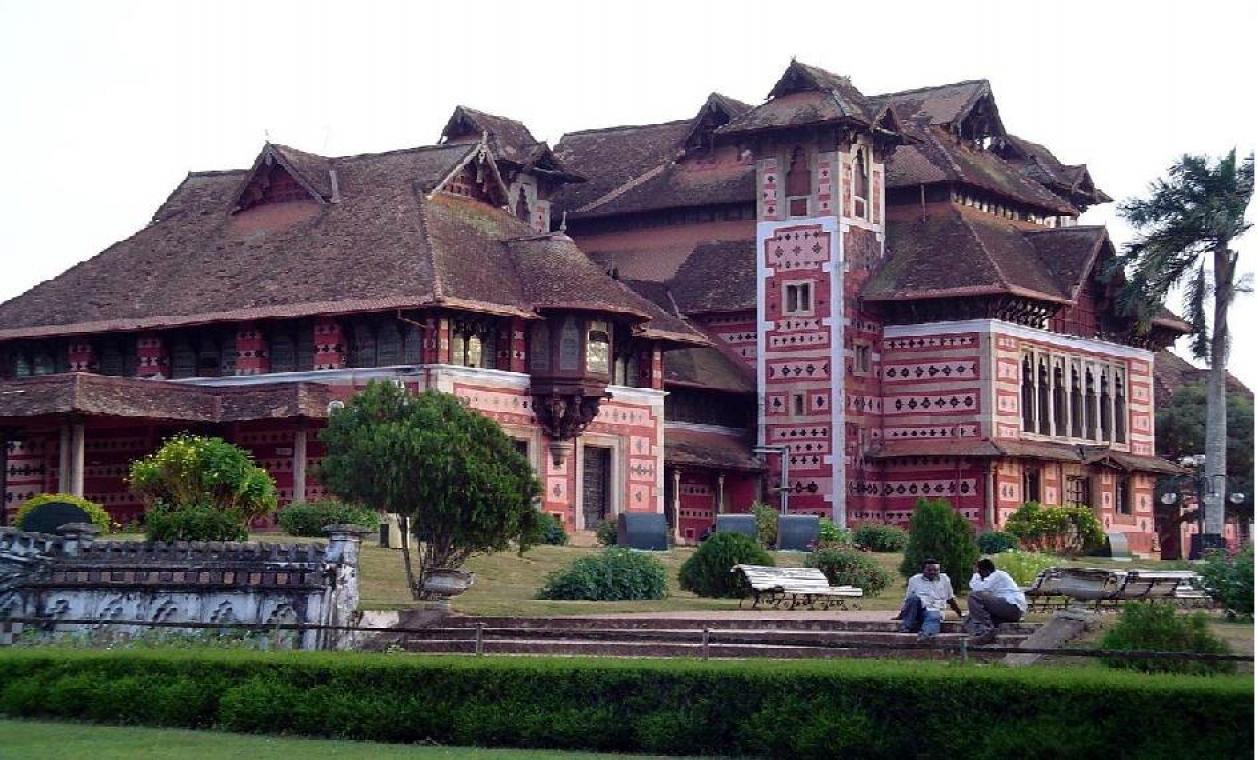 https://mdw-travel-data-us-east-1.s3.amazonaws.com/img/country/India/Hill-Palace-Museum/img_02.jpg