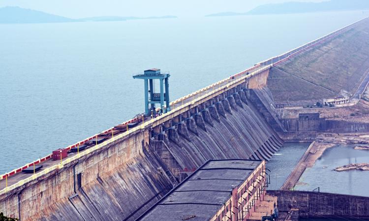 https://mdw-travel-data-us-east-1.s3.amazonaws.com/img/country/India/Hirakud-Dam/img_01.jpg