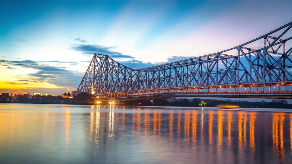 https://mdw-travel-data-us-east-1.s3.amazonaws.com/img/country/India/Hooghly-River/img_01.jpg