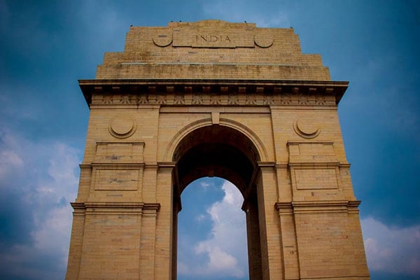 https://mdw-travel-data-us-east-1.s3.amazonaws.com/img/country/India/India-Gate/img_02.jpg