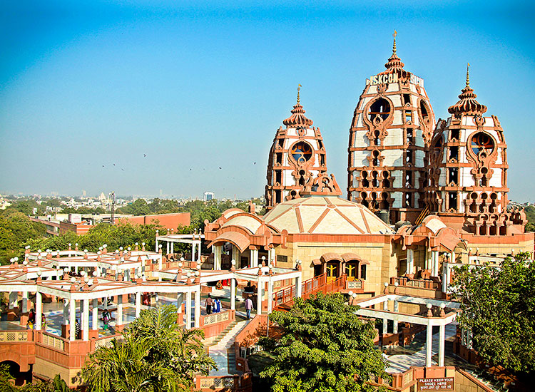 https://mdw-travel-data-us-east-1.s3.amazonaws.com/img/country/India/Iskcon-Temple-Delhi/img_01.jpg