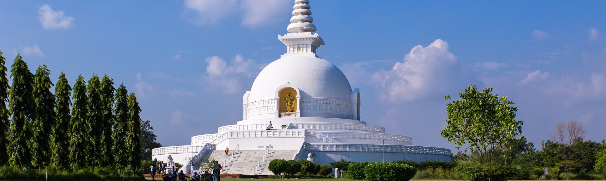 https://mdw-travel-data-us-east-1.s3.amazonaws.com/img/country/India/Japanese-Peace-Pagoda/img_02.jpg