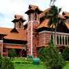 https://mdw-travel-data-us-east-1.s3.amazonaws.com/img/country/India/Kanakakkunnu-Palace/img_02.jpg
