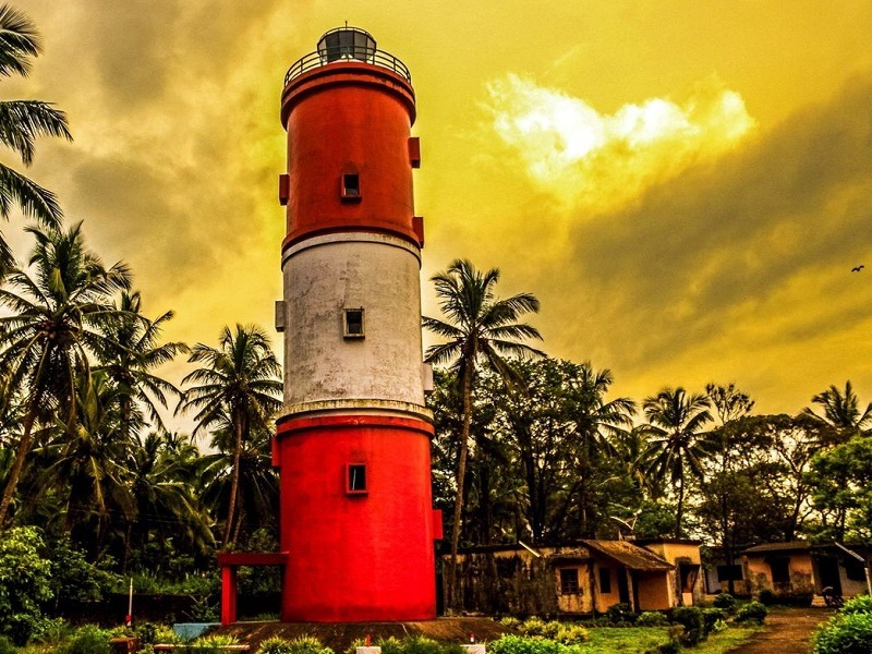 https://mdw-travel-data-us-east-1.s3.amazonaws.com/img/country/India/Kannur/img_02.jpg