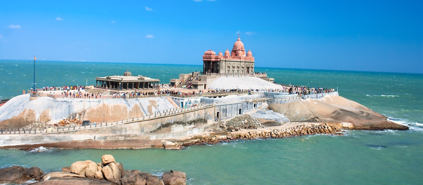 https://mdw-travel-data-us-east-1.s3.amazonaws.com/img/country/India/Kanyakumari/img_01.jpg
