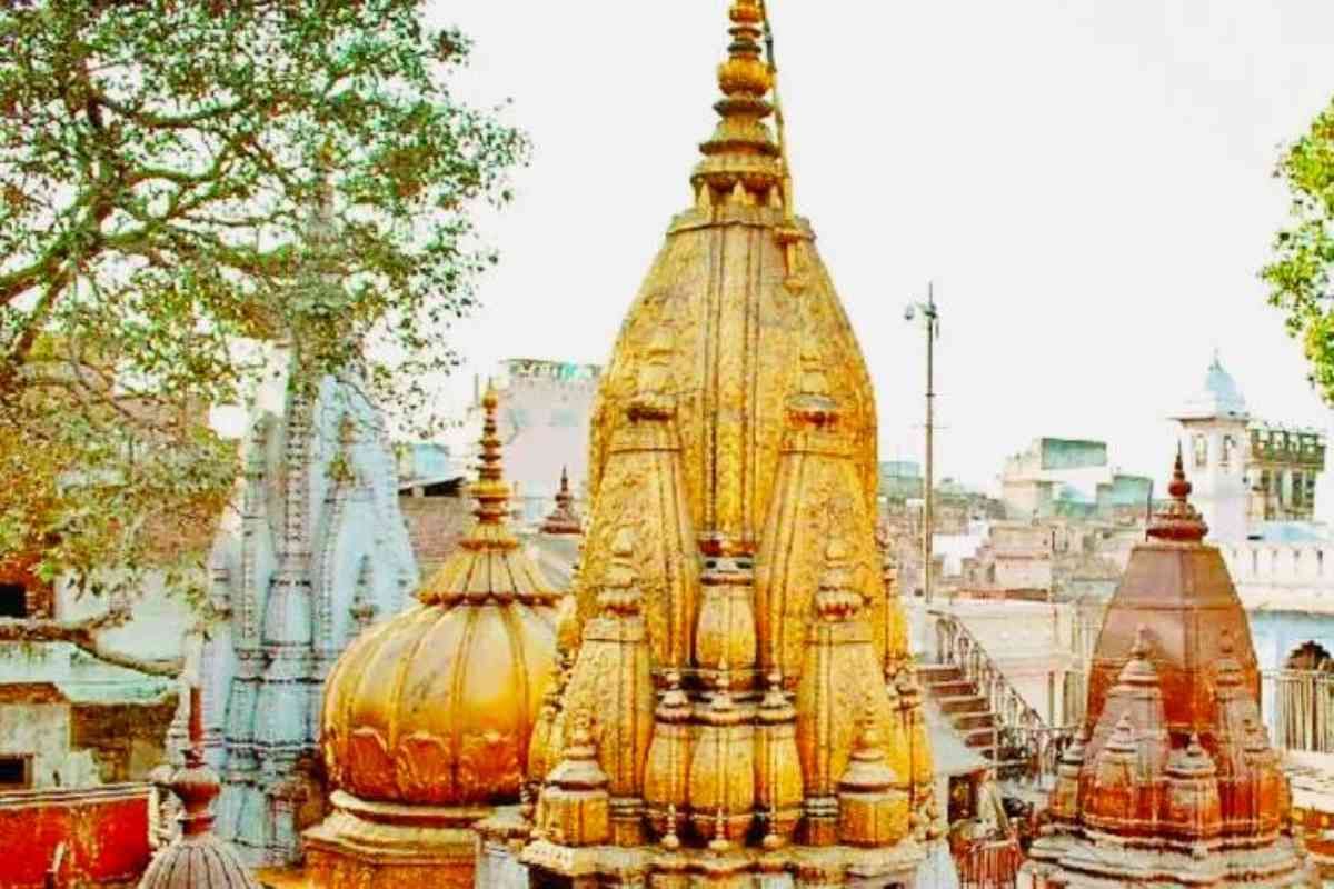 https://mdw-travel-data-us-east-1.s3.amazonaws.com/img/country/India/Kashi-Vishwanath-Temple/img_04.jpg