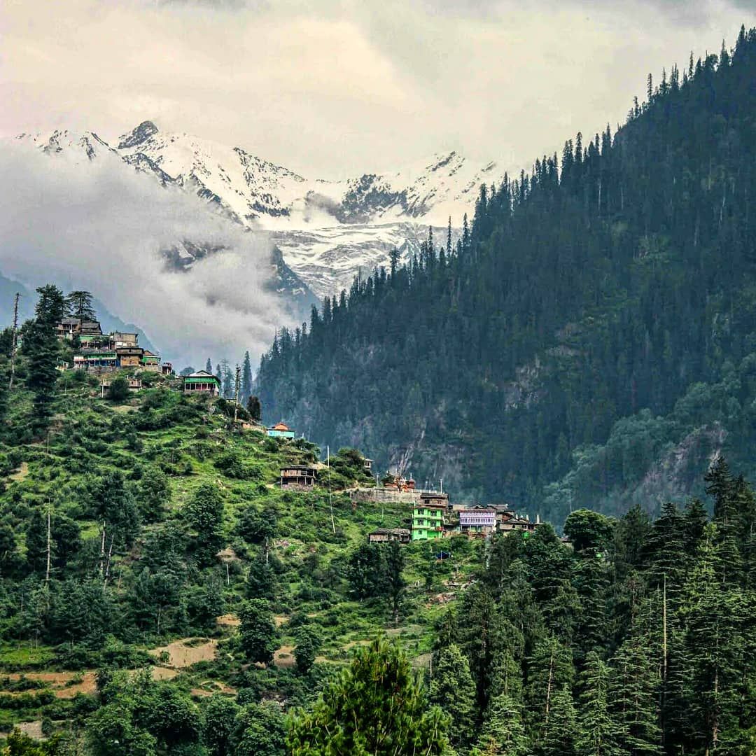 https://mdw-travel-data-us-east-1.s3.amazonaws.com/img/country/India/Kasol/img_01.jpg