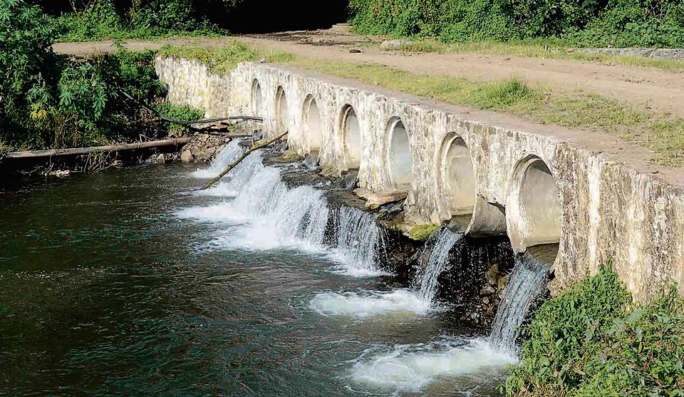 https://mdw-travel-data-us-east-1.s3.amazonaws.com/img/country/India/Khadakwasla-Dam/img_03.jpg