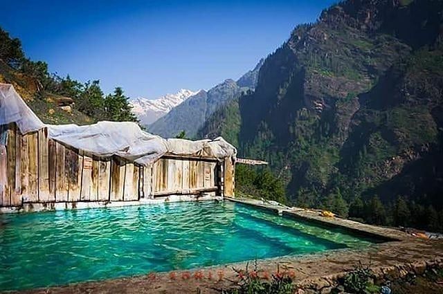 https://mdw-travel-data-us-east-1.s3.amazonaws.com/img/country/India/Kheerganga/img_03.jpg