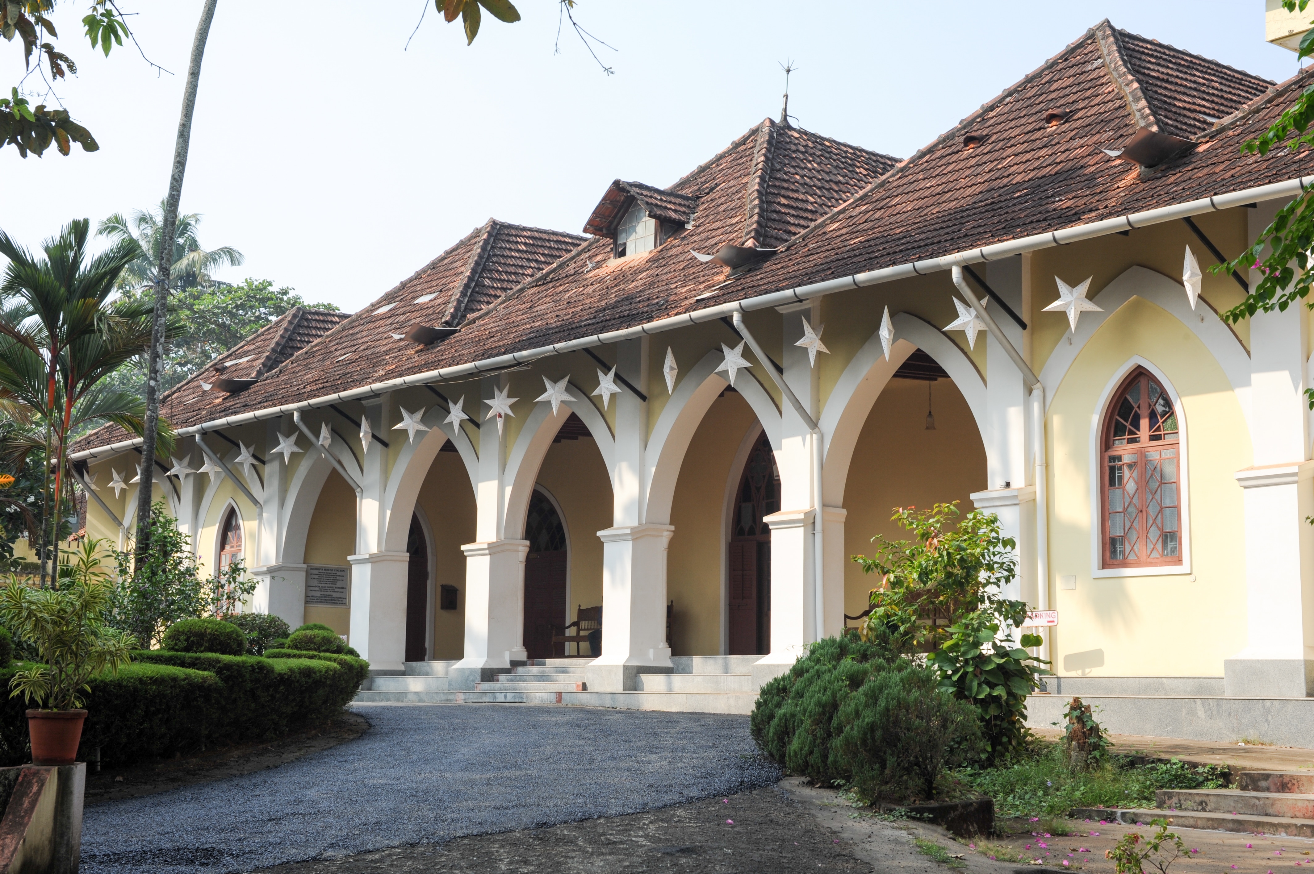 https://mdw-travel-data-us-east-1.s3.amazonaws.com/img/country/India/Kochi-Fort/img_01.jpg