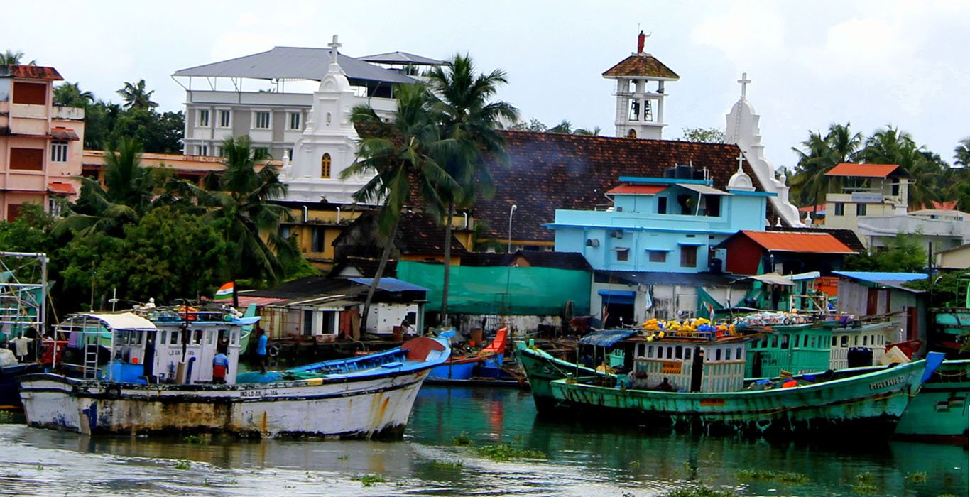 https://mdw-travel-data-us-east-1.s3.amazonaws.com/img/country/India/Kochi-Fort/img_03.jpg