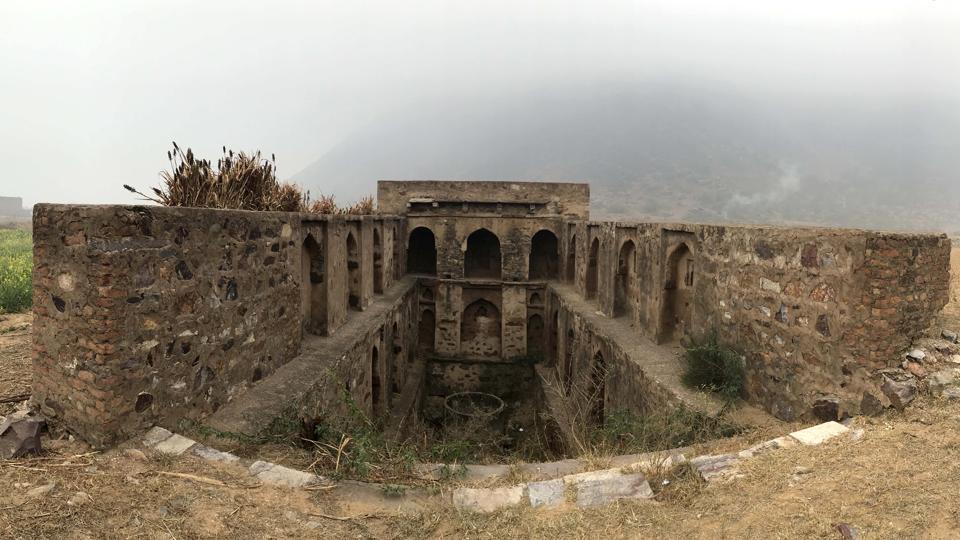 https://mdw-travel-data-us-east-1.s3.amazonaws.com/img/country/India/Kohir-Fort/img_03.jpg