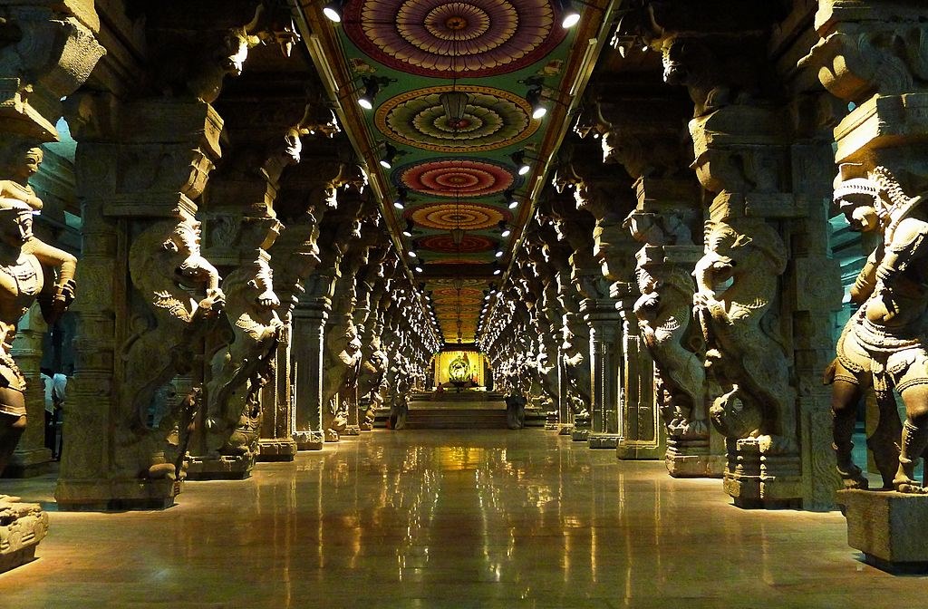 https://mdw-travel-data-us-east-1.s3.amazonaws.com/img/country/India/Madurai-Meenakshi-Temple/img_02.jpg