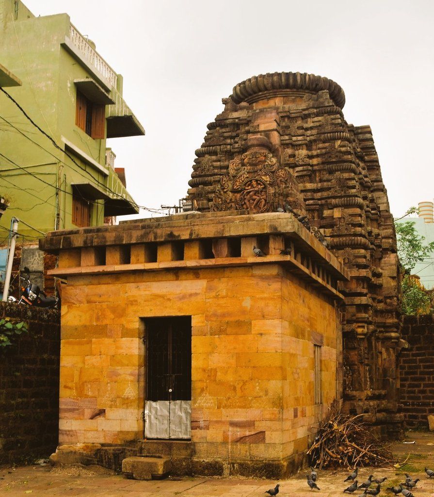 https://mdw-travel-data-us-east-1.s3.amazonaws.com/img/country/India/Markandeswara-Temple/img_00.jpg