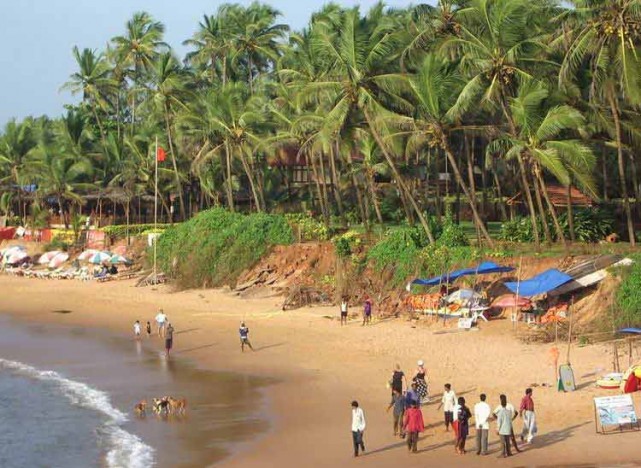 https://mdw-travel-data-us-east-1.s3.amazonaws.com/img/country/India/Miramar-Beach/img_01.jpg