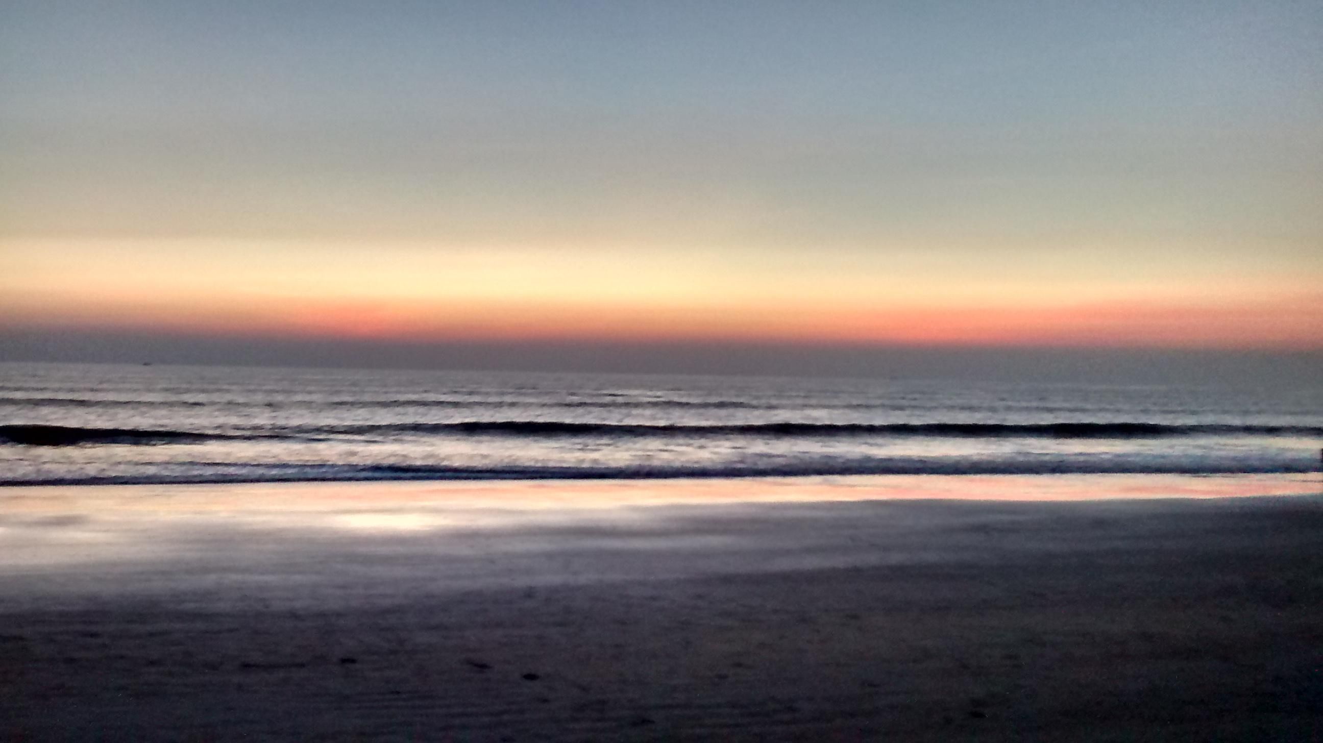 https://mdw-travel-data-us-east-1.s3.amazonaws.com/img/country/India/Morjim-Beach/img_03.jpg