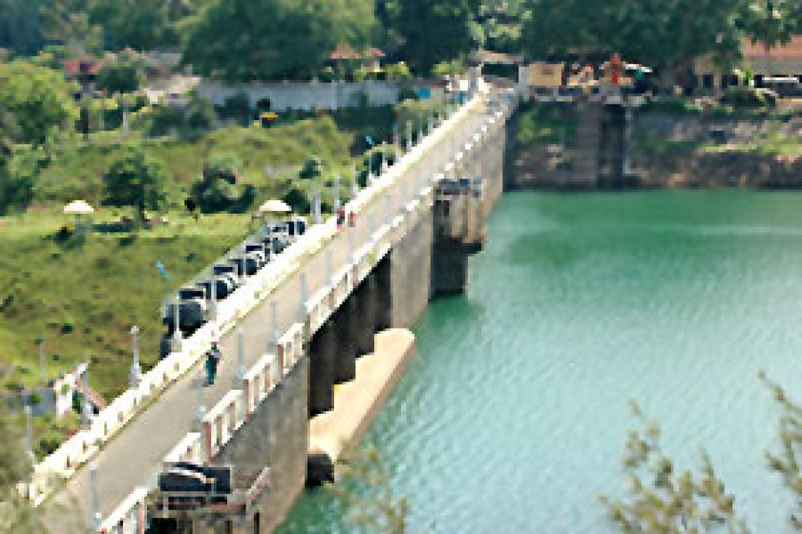 https://mdw-travel-data-us-east-1.s3.amazonaws.com/img/country/India/Neyyar-Dam/img_03.jpg