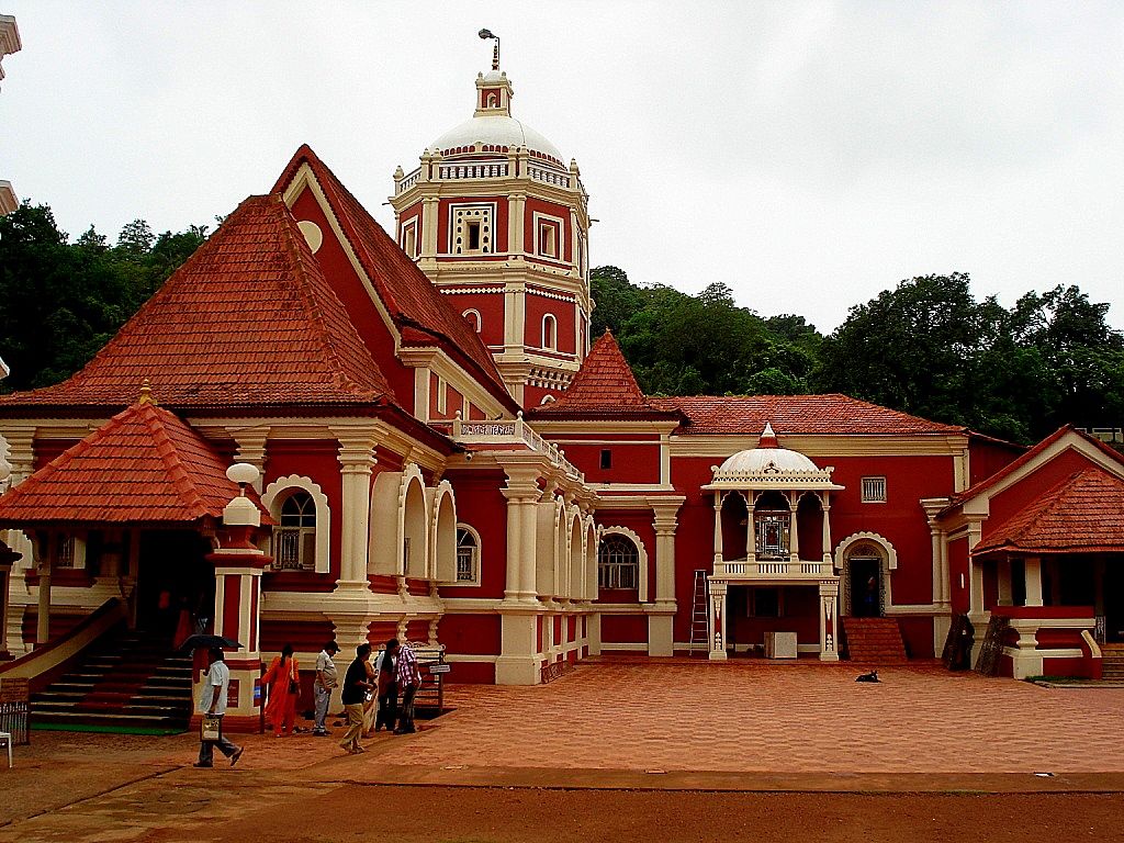 https://mdw-travel-data-us-east-1.s3.amazonaws.com/img/country/India/Old-Goa/img_02.jpg
