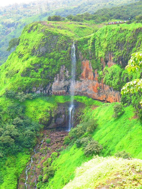 https://mdw-travel-data-us-east-1.s3.amazonaws.com/img/country/India/Panchgani/img_01.jpg