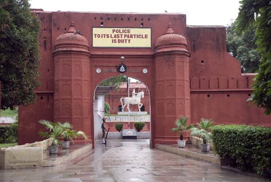 https://mdw-travel-data-us-east-1.s3.amazonaws.com/img/country/India/Phillaur-Fort/img_01.jpg