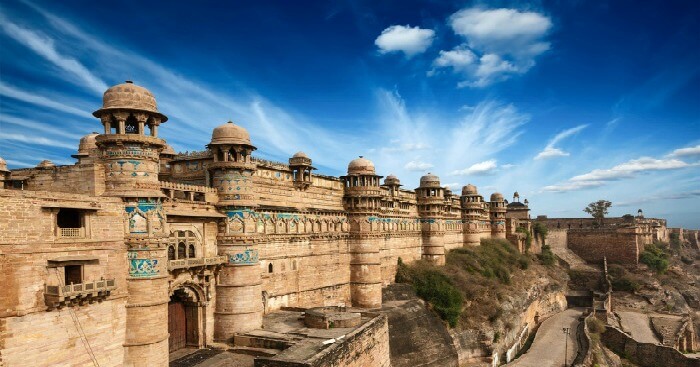 https://mdw-travel-data-us-east-1.s3.amazonaws.com/img/country/India/Phillaur-Fort/img_02.jpg