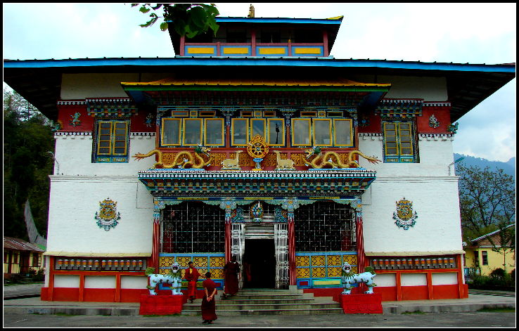 https://mdw-travel-data-us-east-1.s3.amazonaws.com/img/country/India/Phodong-Monastery/img_01.jpg