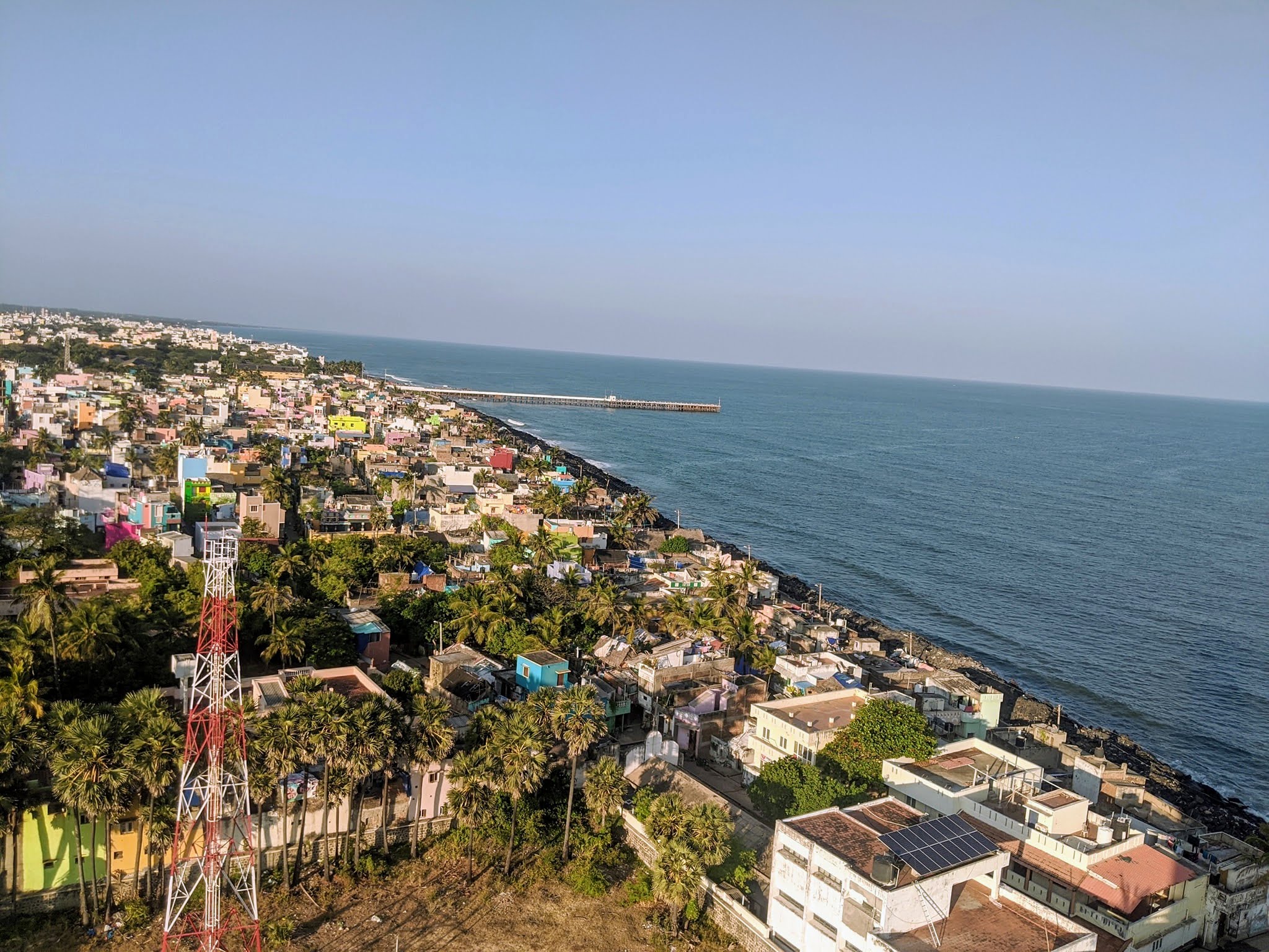 https://mdw-travel-data-us-east-1.s3.amazonaws.com/img/country/India/Pondicherry/img_02.jpg