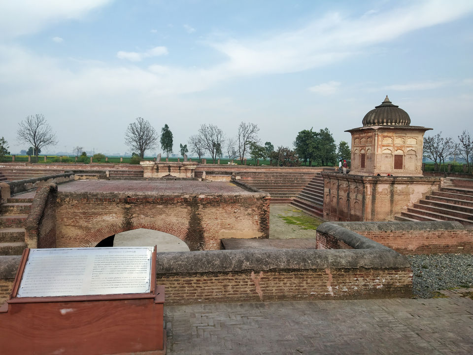 https://mdw-travel-data-us-east-1.s3.amazonaws.com/img/country/India/Pul-Kanjari/img_02.jpg