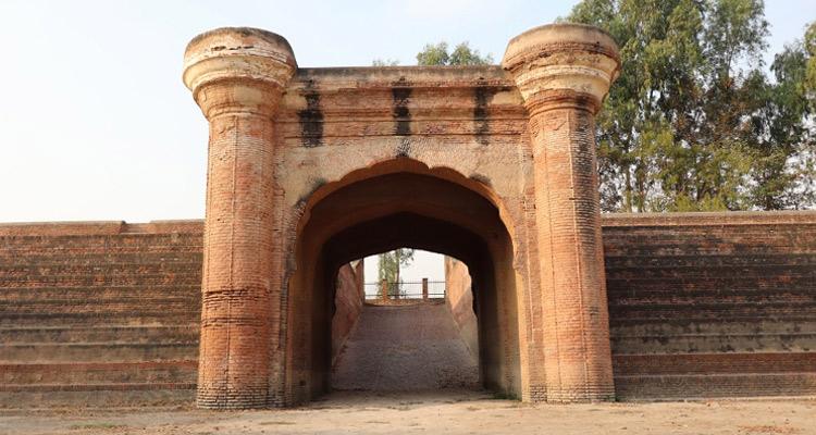 https://mdw-travel-data-us-east-1.s3.amazonaws.com/img/country/India/Pul-Kanjari/img_03.jpg