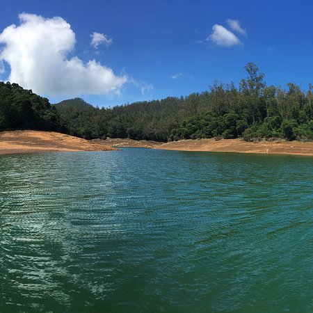 https://mdw-travel-data-us-east-1.s3.amazonaws.com/img/country/India/Pykara-Lake/img_02.jpg