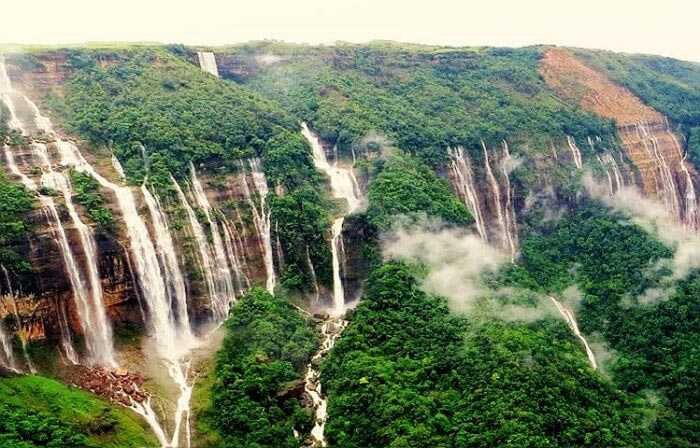 https://mdw-travel-data-us-east-1.s3.amazonaws.com/img/country/India/Ralong-Hot-Springs/img_03.jpg