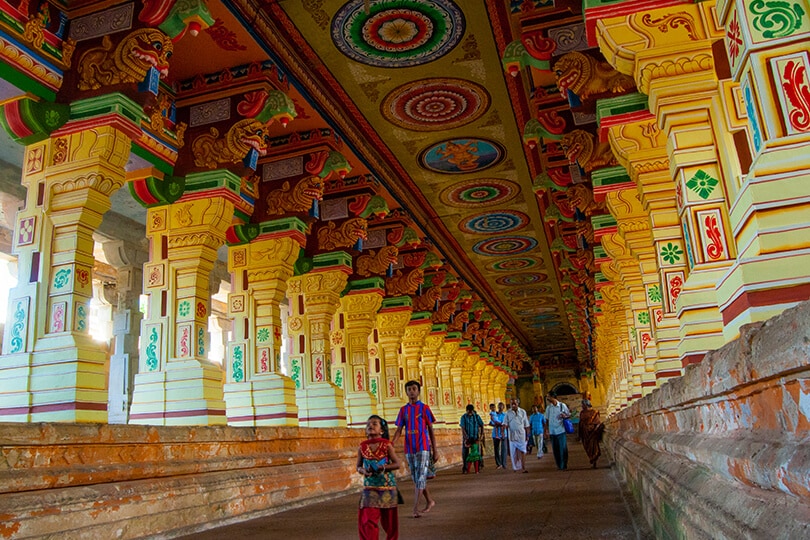 https://mdw-travel-data-us-east-1.s3.amazonaws.com/img/country/India/Rameshwaram/img_02.jpg