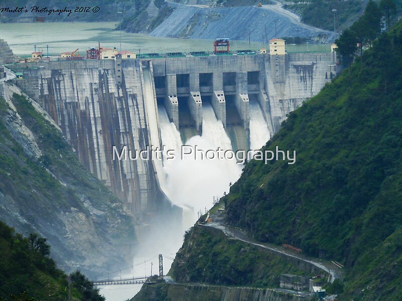 https://mdw-travel-data-us-east-1.s3.amazonaws.com/img/country/India/Ranjit-Sagar-Dam/img_01.jpg