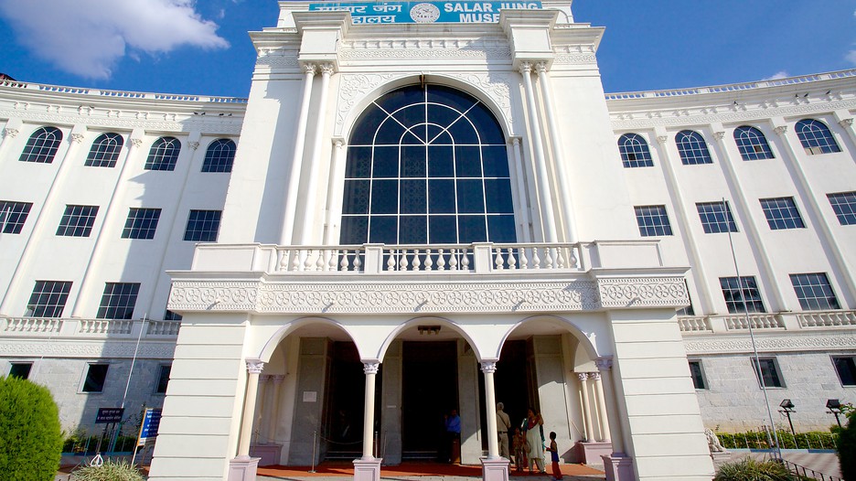 https://mdw-travel-data-us-east-1.s3.amazonaws.com/img/country/India/Salar-Jung-Museum/img_01.jpg
