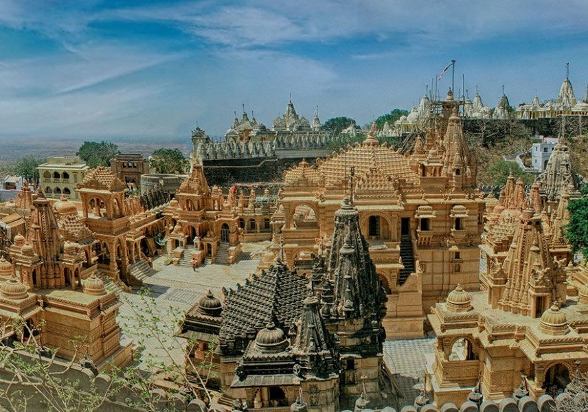https://mdw-travel-data-us-east-1.s3.amazonaws.com/img/country/India/Shatrunjaya-Hill/img_02.jpg