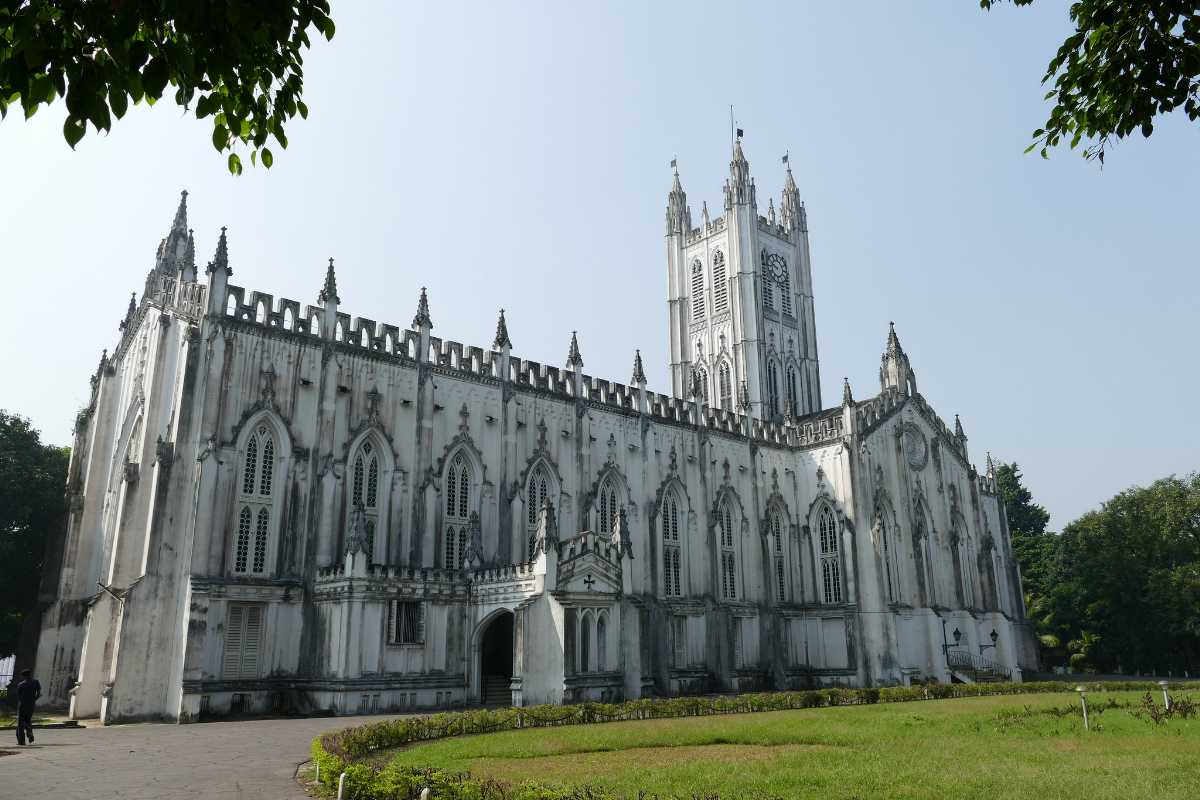https://mdw-travel-data-us-east-1.s3.amazonaws.com/img/country/India/St-Pauls-Cathedral/img_00.jpg