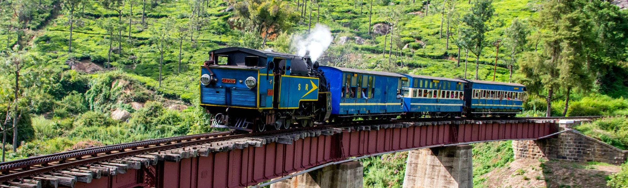 https://mdw-travel-data-us-east-1.s3.amazonaws.com/img/country/India/Toy-Train-Nilgiri-Mountain-Railway/img_01.jpg