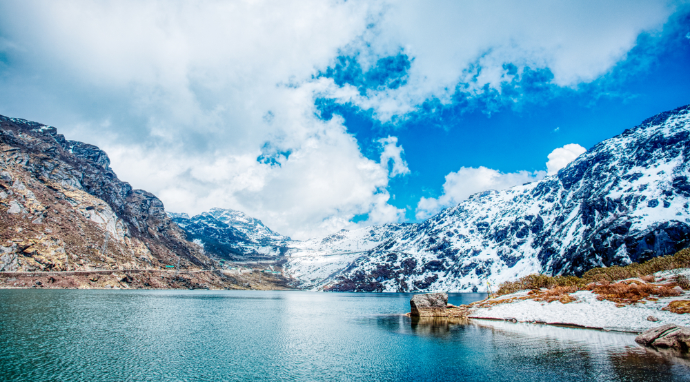 https://mdw-travel-data-us-east-1.s3.amazonaws.com/img/country/India/Tsomgo-Lake/img_01.jpg