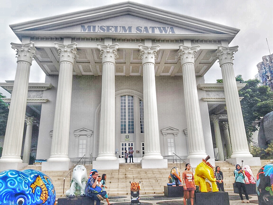 https://mdw-travel-data-us-east-1.s3.amazonaws.com/img/country/Indonesia/Alsut-Museum/img_03.jpg
