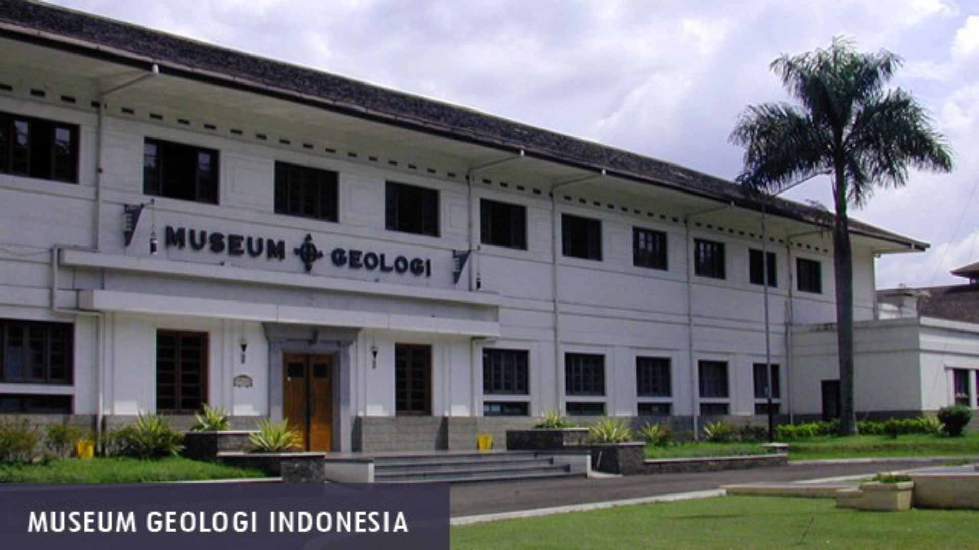 https://mdw-travel-data-us-east-1.s3.amazonaws.com/img/country/Indonesia/Bandung-Geological-Museum/img_03.jpg