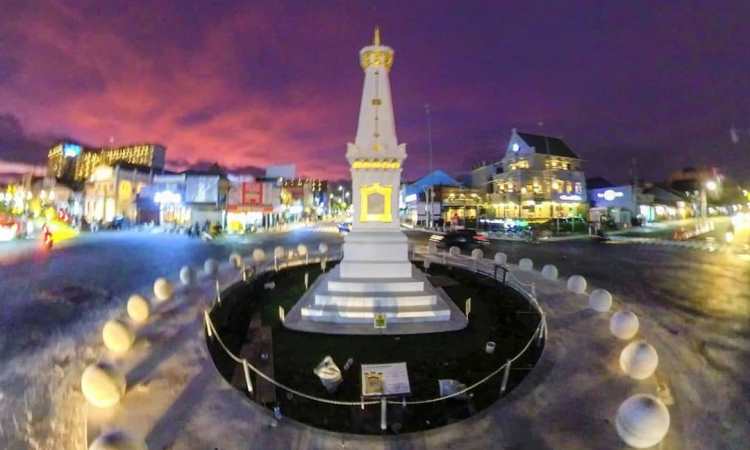 https://mdw-travel-data-us-east-1.s3.amazonaws.com/img/country/Indonesia/Bantul-Beach/img_01.jpg