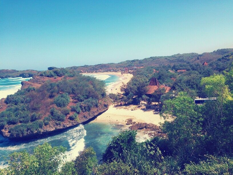 https://mdw-travel-data-us-east-1.s3.amazonaws.com/img/country/Indonesia/Bantul-Beach/img_02.jpg